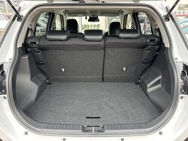 ロッキープレミアムＧ　ＨＥＶ　９インチナビ装備保証　・まごころ保証　１年間・走行距離無制限付き・９インチナビ・パノラマカメラ・ドラレコ・ＥＴＣ装備・ＬＥＤヘッドライト装備（東京都）の中古車