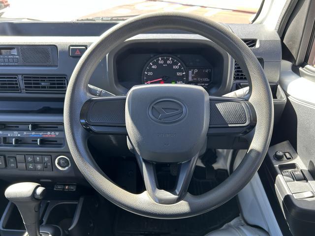 ハイゼットトラック 中古車 ハイルーフ　ＡＭ／ＦＭラジオ装備保証　新車保証・まごころ保証　１年間・走行距離無制限付き・ＡＭ／ＦＭラジオ装備・スマートアシスト装備
