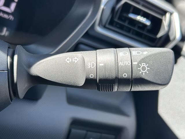 ロッキープレミアムＧ　ＨＥＶ　９インチナビ装備保証　新車保証・まごころ保証　１年間・走行距離無制限付き・９インチナビ・パノラマカメラ・ドラレコ・ＥＴＣ装備・ＬＥＤヘッドライト装備・スマートアシスト装備（東京都）の中古車