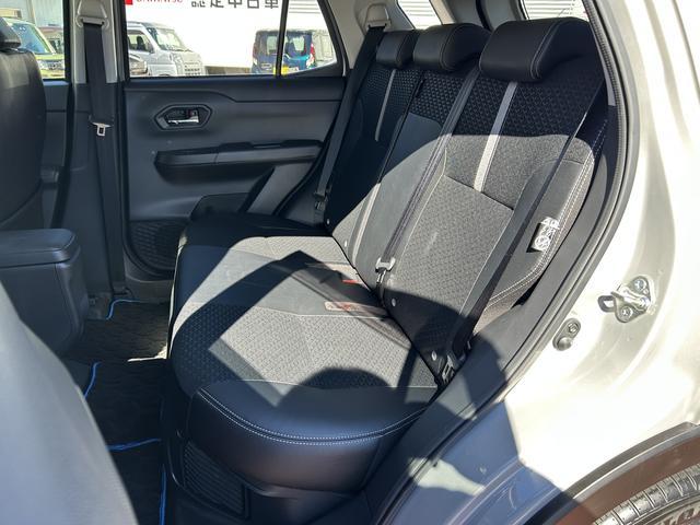 ロッキープレミアムＧ　ＨＥＶ　９インチナビ装備保証　新車保証・まごころ保証　１年間・走行距離無制限付き・９インチナビ・パノラマカメラ・ドラレコ・ＥＴＣ装備・ＬＥＤヘッドライト装備・スマートアシスト装備（東京都）の中古車