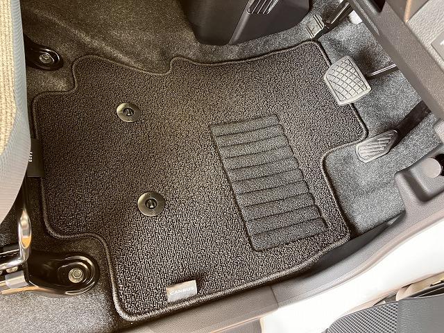 ムーヴキャンバスストライプスＸサポカーＳワイド適合　Ｂカメラ　両側オートスライドドア　ＵＳＢ接続端子　Ｐスタート　コーナーセンサー　横滑り防止機能　誤発進抑制機能　電動格納ミラー　キーフリー（神奈川県）の中古車