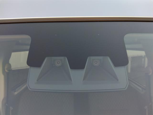 ハイゼットカーゴＤＸサポカーＳワイド適合　ラジオ　エアコン　アクセサリーソケット　コーナーセンサー　アイドリングストップ　光軸調整ダイヤル　横滑り防止機能　誤発進抑制機能　パワーウインドウ　キーレス（神奈川県）の中古車