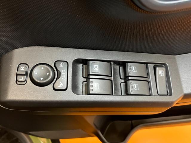 タフトＧ　クロムベンチャーサポカーＳワイド適合　パノラマモニター対応　スカイフィールトップ　電動パーキングブレーキ　ステアリングスイッチ　シートヒーター　ＵＳＢ接続端子　Ｐスタート　コーナーセンサー　電動格納ミラー　キーフリー（神奈川県）の中古車