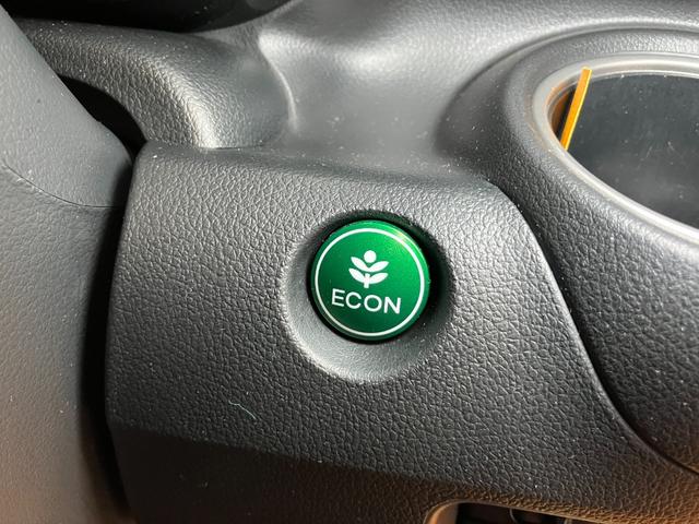 Ｎ−ＢＯＸカスタムＧ・ターボＡパッケージ衝突被害軽減ブレーキシステム　デイライト　両側オートスライドドア　Ｂカメラ　クルーズコントロール　ステアリングスイッチ　パドルシフト　Ｐスタート　ＥＴＣ　電動格納ミラー　キーフリー（神奈川県）の中古車