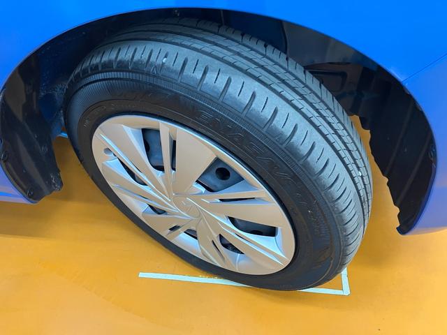 ミライースX SAIIIサポカーSワイド適合 エアコン Bカメラ コーナーセンサー 光軸調整ダイヤル オートハイビーム アイドリングストップ 横滑り防止機能 誤発進抑制機能 電動格納ミラー パワーウインドウ キーレス(神奈川県)の中古車