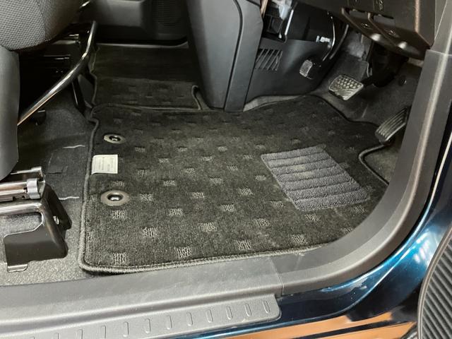 トールカスタムＧ　ターボ　ＳＡIIスマアシ　前後ドラレコ　パノラマモニター対応　クルーズコントロール　ステアリングスイッチ　ＥＴＣ　両側オートスライドドア　Ｐスタート　アイドリングストップ　キーフリー（神奈川県）の中古車