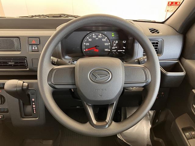 ハイゼットカーゴＤＸサポカーＳワイド適合　ラジオ　エアコン　アクセサリーソケット　コーナーセンサー　アイドリングストップ　光軸調整ダイヤル　横滑り防止機能　誤発進抑制機能　パワーウインドウ　キーレス（神奈川県）の中古車