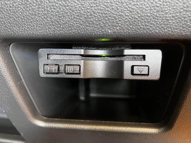 タントカスタムＲＳ　トップエディションＳＡIII　ナビ　ＢカメラサポカーＳワイド適合　ミラクルオープンドア　両側オートスライドドア　ナビ　Ｂカメラ　ＥＴＣ　アイドリングストップ　ステアリングスイッチ　シートヒーター　オートエアコン　コーナーセンサー　キーフリー（神奈川県）の中古車