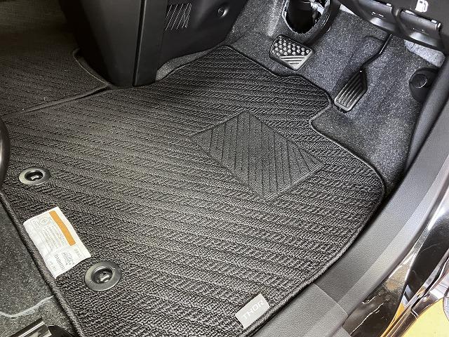 トールカスタムＧ　ターボ　ディスプレイオーディオ　ＵＳＢ接続端子サポカーＳワイド適合　両側オートスライドドア　パノラマモニター対応　全車速追従機能付ＡＣＣ　電動パーキングブレーキ　ディスプレイオーディオ　ＵＳＢ接続端子　Ｐスタート　コーナーセンサー　キーフリー（神奈川県）の中古車