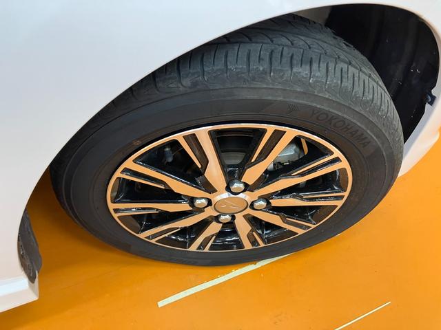 ムーヴカスタム　ＸリミテッドII　ＳＡIII　カーナビ　ＵＳＢサポカーＳワイド適合　ドラレコ　パノラマモニター対応　ステアリングスイッチ　ＵＳＢ接続端子　オートエアコン　Ｐスタート　運転席シートヒーター　アイドリングストップ　オートハイビーム　キーフリー（神奈川県）の中古車