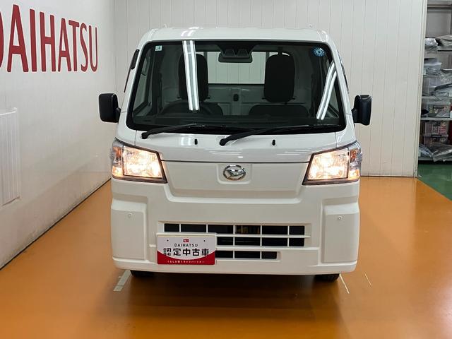 ハイゼットトラック 中古車 スタンダード三方開　ラジオ　エアコン　光軸調整ダイヤル　コーナーセンサー　アイドリングストップ　横滑り防止機能　誤発進抑制機能　アクセサリーソケット