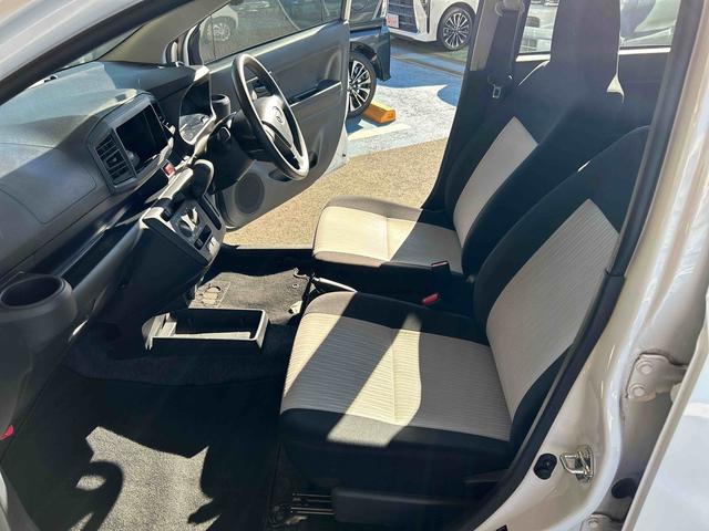 ミライースＬ　走行８６６２キロ　当店デモカーアップ　オプションカラー一年保証・走行距離無制限　助手席エアバック　純正カーペットマット　クリアランスソナー　オートライト　アイドリングストップ　オートハイビーム（埼玉県）の中古車