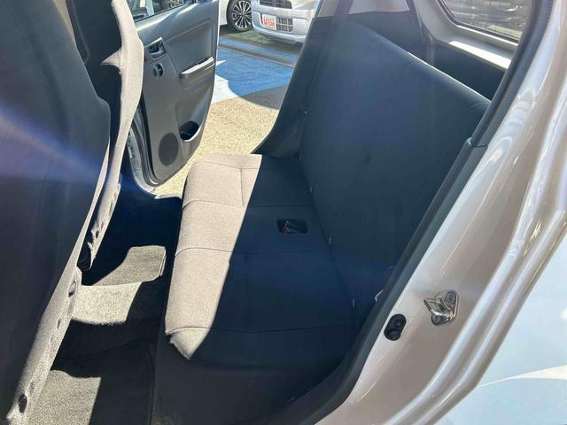 ミライースＬ　走行８６６２キロ　当店デモカーアップ　オプションカラー一年保証・走行距離無制限　助手席エアバック　純正カーペットマット　クリアランスソナー　オートライト　アイドリングストップ　オートハイビーム（埼玉県）の中古車