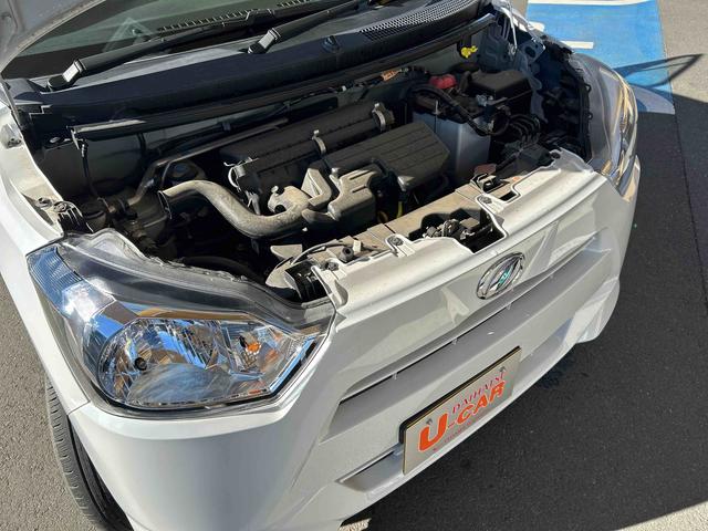 ミライースＬ　走行８６６２キロ　当店デモカーアップ　オプションカラー一年保証・走行距離無制限　助手席エアバック　純正カーペットマット　クリアランスソナー　オートライト　アイドリングストップ　オートハイビーム（埼玉県）の中古車