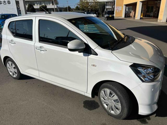 ミライースＸ　リミテッドＳＡIII　走行６４３１キロ　当店デモカーＵＰ一年保証・走行距離無制限　Ｒワイパー　衝突回避支援　助手席エアバック　純正カーペットマット　クリアランスソナー　オートマチックハイビーム　オートライト　ＬＥＤヘッドライト　アイドリングストップ（埼玉県）の中古車