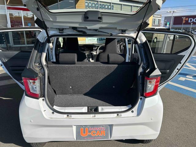 ミライースＸ　リミテッドＳＡIII　走行６４３１キロ　当店デモカーＵＰ一年保証・走行距離無制限　Ｒワイパー　衝突回避支援　助手席エアバック　純正カーペットマット　クリアランスソナー　オートマチックハイビーム　オートライト　ＬＥＤヘッドライト　アイドリングストップ（埼玉県）の中古車