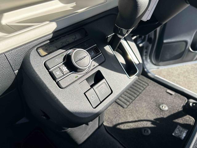 ムーヴキャンバスストライプスG 当店デモカーアップ 走行7012キロ一年保証・走行距離無制限 サイドエアバック クリアランスソナー オートマチックハイビーム オートライト LEDヘッドライト ベンチシート シートヒーター 両側電動スライドドア(埼玉県)の中古車