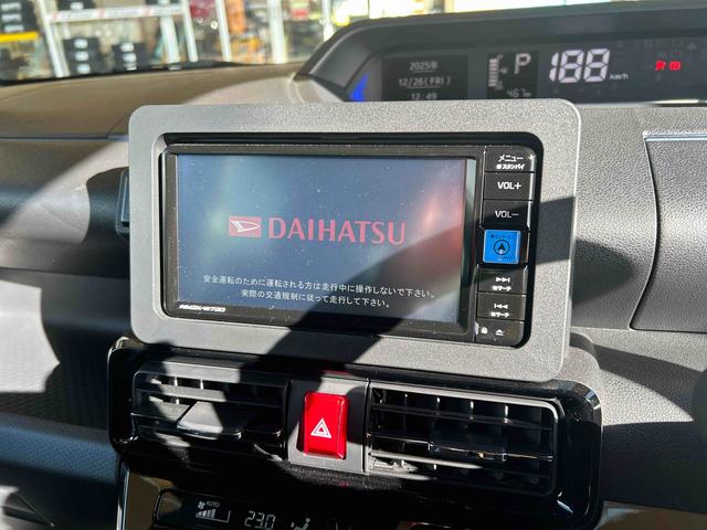 タントカスタムRS 走行467キロ 当店デモカーアップ ナビ1年保証距離無制限 パノラマモニター 純正マット サイドエアバッグ アイドリングストップ 両側電動スライドドア オート格納式ドアミラー(埼玉県)の中古車