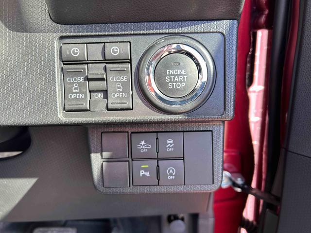 タントカスタムＸ　走行距離４３６４キロ　当店デモカーアップ１年保証距離無制限　純正マット　サイドエアバッグ　ＬＥＤヘッドランプ　アイドリングストップ　シートヒーター　両側電動スライドドア　オプションツートンカラー（埼玉県）の中古車