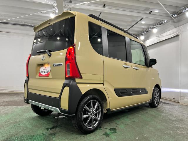 タントファンクロスリミテッド一年保証・走行距離無制限　走行８６０キロ　サイドエアバック　クリアランスソナー　オートマチックハイビーム　オートライト　ＬＥＤヘッドライト　ベンチシート　シートヒーター　両側電動スライドドア（埼玉県）の中古車