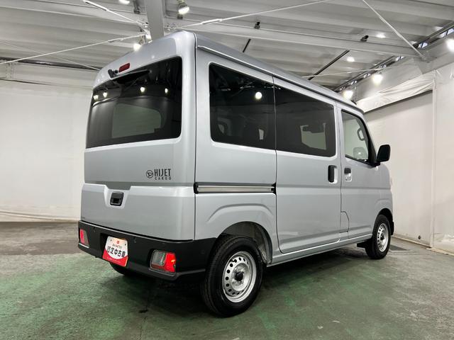 ハイゼットカーゴＤＸ　走行２５６３キロ／クリアランスソナー一年保証・走行距離無制限　走行３２７３キロ　助手席エアバック　オートライト　オートマチックハイビーム　クリアランスソナー　アイドリングストップ（埼玉県）の中古車