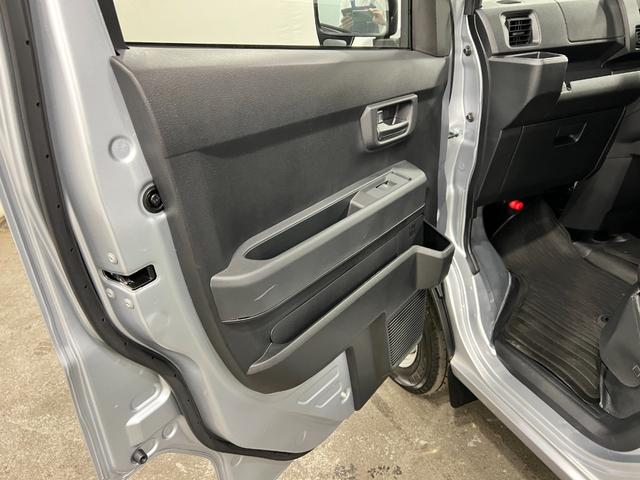 ハイゼットカーゴＤＸ　走行２５６３キロ／クリアランスソナー一年保証・走行距離無制限　走行３２７３キロ　助手席エアバック　オートライト　オートマチックハイビーム　クリアランスソナー　アイドリングストップ（埼玉県）の中古車