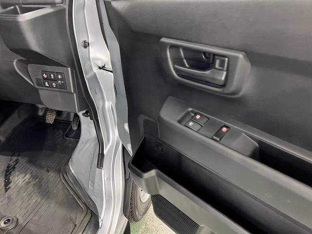 ハイゼットカーゴＤＸ　走行２５６３キロ／クリアランスソナー一年保証・走行距離無制限　走行３２７３キロ　助手席エアバック　オートライト　オートマチックハイビーム　クリアランスソナー　アイドリングストップ（埼玉県）の中古車