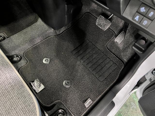 ムーヴキャンバスストライプスＧ　走行２５０４キロ／ＬＥＤヘッドライト一年保証・走行距離無制限　走行２５０４キロ　サイドエアバック　クリアランスソナー　オートマチックハイビーム　オートライト　ＬＥＤヘッドライト　ベンチシート　シートヒーター　両側電動スライドドア（埼玉県）の中古車