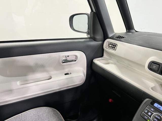 ムーヴキャンバスストライプスＧ　走行２５０４キロ／ＬＥＤヘッドライト一年保証・走行距離無制限　走行２５０４キロ　サイドエアバック　クリアランスソナー　オートマチックハイビーム　オートライト　ＬＥＤヘッドライト　ベンチシート　シートヒーター　両側電動スライドドア（埼玉県）の中古車