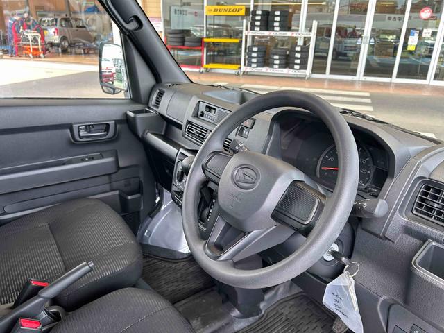ハイゼットカーゴDX(埼玉県)の中古車