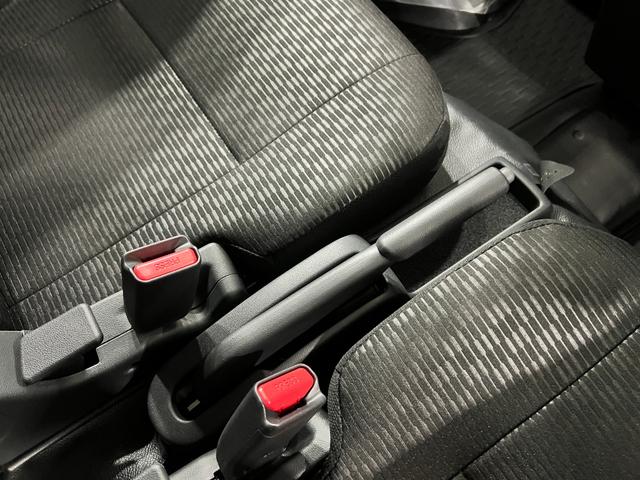 ハイゼットカーゴＤＸ　走行８９キロ／クリアランスソナー／純正カーペットマット保証１年間・距離無制限付き（埼玉県）の中古車