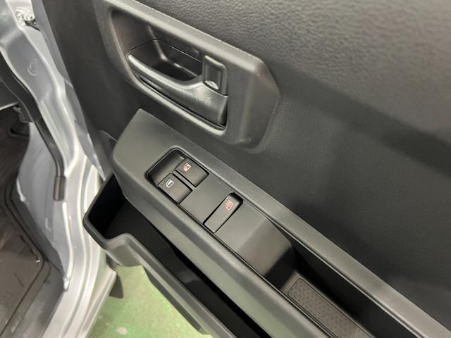 ハイゼットカーゴＤＸ　走行８９キロ／クリアランスソナー／純正カーペットマット保証１年間・距離無制限付き（埼玉県）の中古車