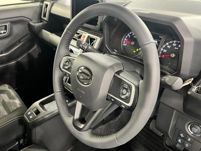 タフトＧ　ダーククロムベンチャー　走行１３７８キロ／オートライト保証１年間・距離無制限付き（埼玉県）の中古車