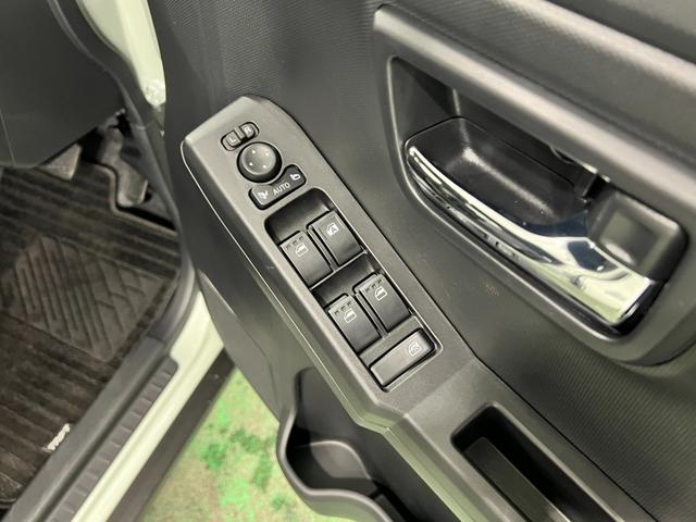 タフトＧ　ダーククロムベンチャー　走行１３７８キロ／オートライト保証１年間・距離無制限付き（埼玉県）の中古車