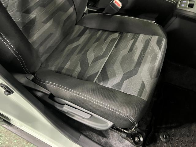 タフトＧ　ダーククロムベンチャー　走行１３７８キロ／オートライト保証１年間・距離無制限付き（埼玉県）の中古車