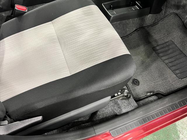 ミライースＸ　ＳＡIII　走行１６３５キロ／ＬＥＤヘッドライト一年保証・走行距離無制限　走行１６３５キロ　助手席エアバック　オートライト　オートマチックハイビーム　クリアランスソナー　アイドリングストップ（埼玉県）の中古車