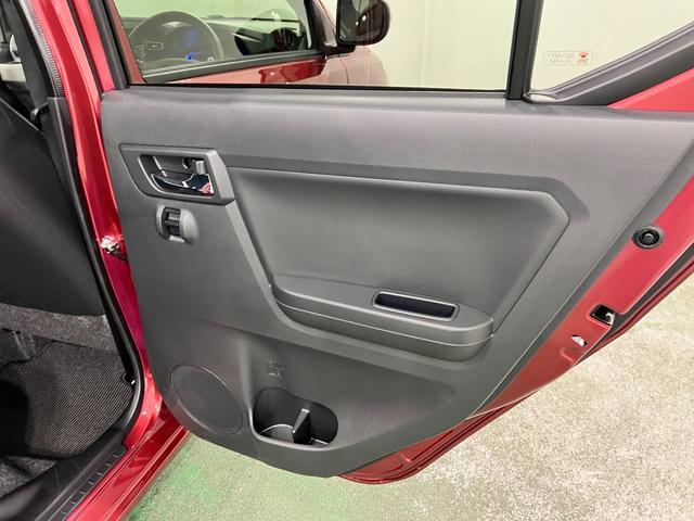 ミライースＸ　ＳＡIII　走行１６３５キロ／ＬＥＤヘッドライト一年保証・走行距離無制限　走行１６３５キロ　助手席エアバック　オートライト　オートマチックハイビーム　クリアランスソナー　アイドリングストップ（埼玉県）の中古車