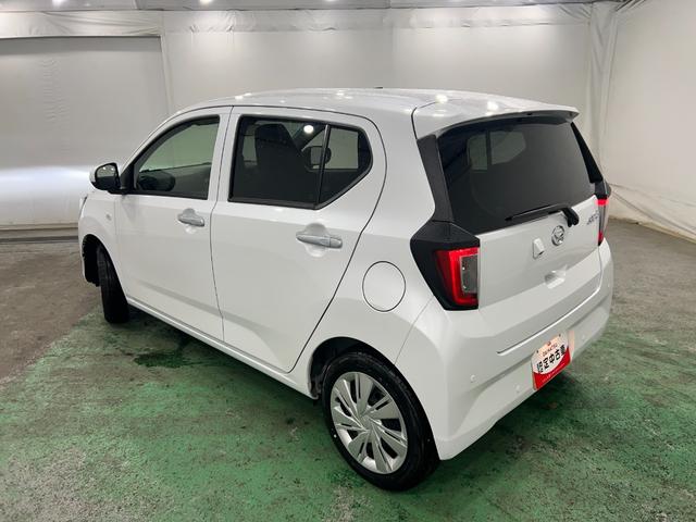 ミライースＸ　ＳＡIII　走行８８８キロ／ＬＥＤヘッドライト一年保証・走行距離無制限　走行８８８キロ　助手席エアバック　オートライト　オートマチックハイビーム　クリアランスソナー　アイドリングストップ（埼玉県）の中古車