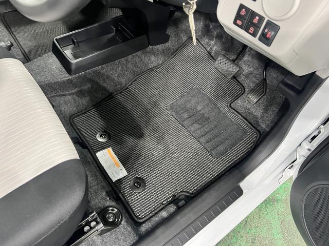 ミライースＸ　ＳＡIII　走行８８８キロ／ＬＥＤヘッドライト一年保証・走行距離無制限　走行８８８キロ　助手席エアバック　オートライト　オートマチックハイビーム　クリアランスソナー　アイドリングストップ（埼玉県）の中古車