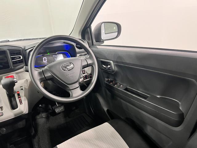 ミライースＸ　ＳＡIII　走行８８８キロ／ＬＥＤヘッドライト一年保証・走行距離無制限　走行８８８キロ　助手席エアバック　オートライト　オートマチックハイビーム　クリアランスソナー　アイドリングストップ（埼玉県）の中古車