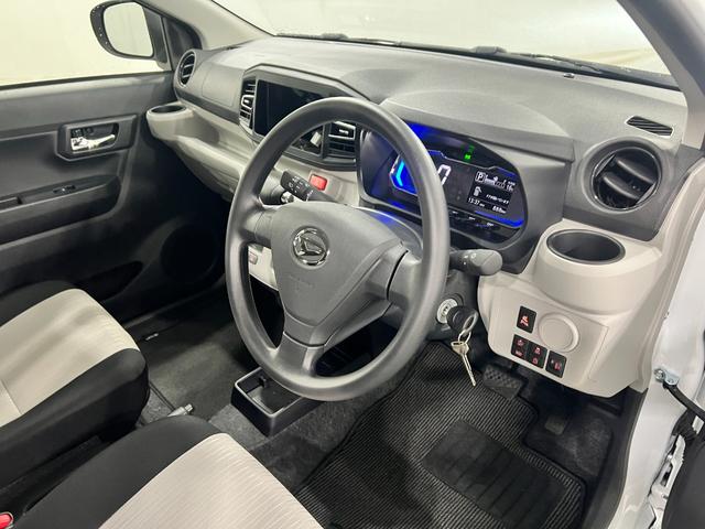 ミライースＸ　ＳＡIII　走行８８８キロ／ＬＥＤヘッドライト一年保証・走行距離無制限　走行８８８キロ　助手席エアバック　オートライト　オートマチックハイビーム　クリアランスソナー　アイドリングストップ（埼玉県）の中古車