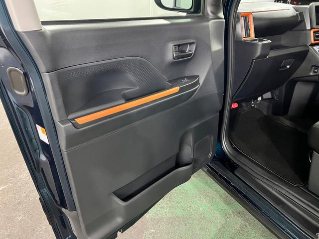 タントファンクロス　走行１０１７キロ／店舗代車／両側電動スライド１年保証・走行距離無制限　サイドエアバック　クリアランスソナー　オートマチックハイビーム　オートライト　ＬＥＤヘッドライト　ベンチシート　シートヒーター　両側電動スライドドア（埼玉県）の中古車