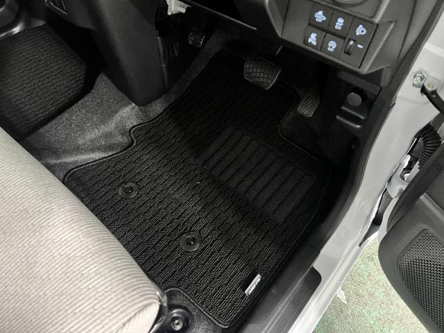 ムーヴＸ　走行４７キロ／９型ディスプレイＯＤ／バックカメラ／社用車一年保証・走行距離無制限　ディスプレイオーディオ　Ｂｌｕｅｔｏｏｔｈ　バックカメラ　クリアランスソナー　オートライト　ＬＥＤヘッドライト　片側電動スライドドア（埼玉県）の中古車