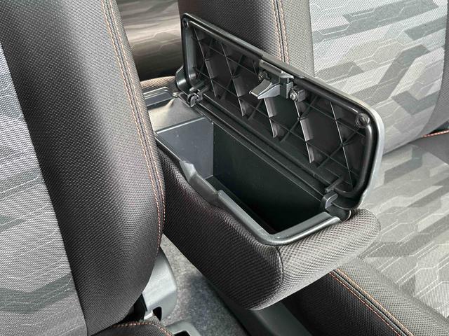 タフトＧ　純正７インチナビ　ＥＴＣ車載器　ドライブレコーダー保証　新車保証・まごころ保証　１年間・走行距離無制限付き　純正７インチナビ　ＥＴＣ車載器　ドライブレコーダー　バックカメラ　オートライト　ＬＥＤヘッドランプ　ＬＥＤフォグランプ　キーフリーシステム（東京都）の中古車