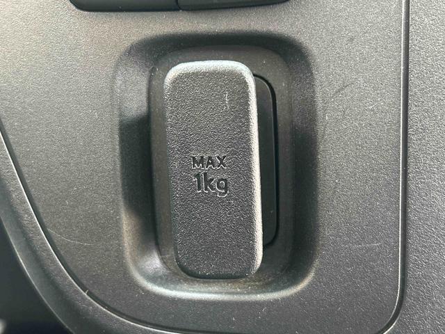 ハイゼットカーゴＤＸ　７インチメモリーナビ　バックカメラ　ＥＴＣ車載器保証１年間距離無制限付き　オーバーヘッドシェルフ　前席パワーウインドウ　アイドリングストップ　キーレスエントリー　純正ナビゲーション　ＥＴＣ車載器　リヤベンチシート（東京都）の中古車