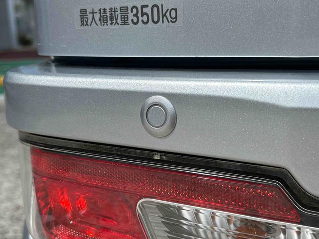 ハイゼットカーゴＤＸ　７インチメモリーナビ　バックカメラ　ＥＴＣ車載器保証１年間距離無制限付き　オーバーヘッドシェルフ　前席パワーウインドウ　アイドリングストップ　キーレスエントリー　純正ナビゲーション　ＥＴＣ車載器　リヤベンチシート（東京都）の中古車