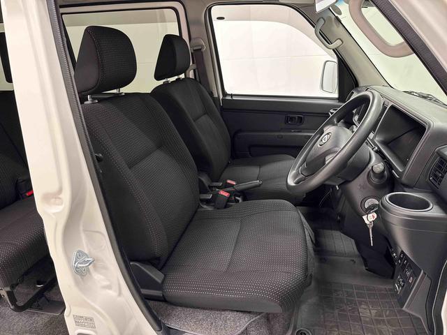 ハイゼットカーゴクルーズＳＡIII　７インチナビ　ＥＴＣ車載器保証　新車保証・まごころ保証　１年間・走行距離無制限付き　７インチナビ　ＥＴＣ車載器　キーレスエントリー　アイドリングストップ　ＬＥＤヘッドランプ　リヤ分割シート（東京都）の中古車