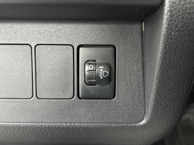 ハイゼットトラックスタンダード　４ＷＤ　５速マニュアル車まごころ保証　１年間・走行距離無制限付き　４ＷＤ　５速マニュアル車　マニュアルエアコン　パワーステアリング　１２ｖアクセサリーソケット（東京都）の中古車