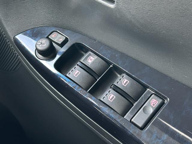 タントカスタムＲＳ　トップエディションＳＡIII　ナビ　ＥＴＣまごころ保証　１年間・走行距離無制限付き　純正ナビ　ＥＴＣ車載器　ドライブレコーダー　バックカメラ　両側電動スライドドア　ＬＥＤフォグランプ　ＬＥＤヘッドランプ　キーフリーシステム（東京都）の中古車