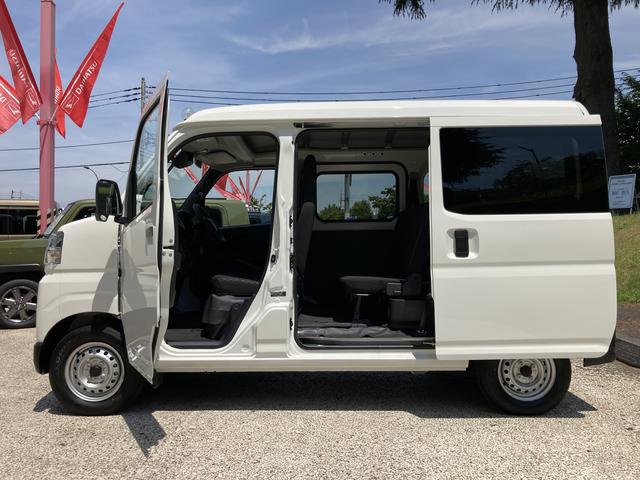 ハイゼットカーゴデラックス　スマートアシスト　全席パワーウインドウ保証　新車保証・まごころ保証　１年間・走行距離無制限付き（東京都）の中古車